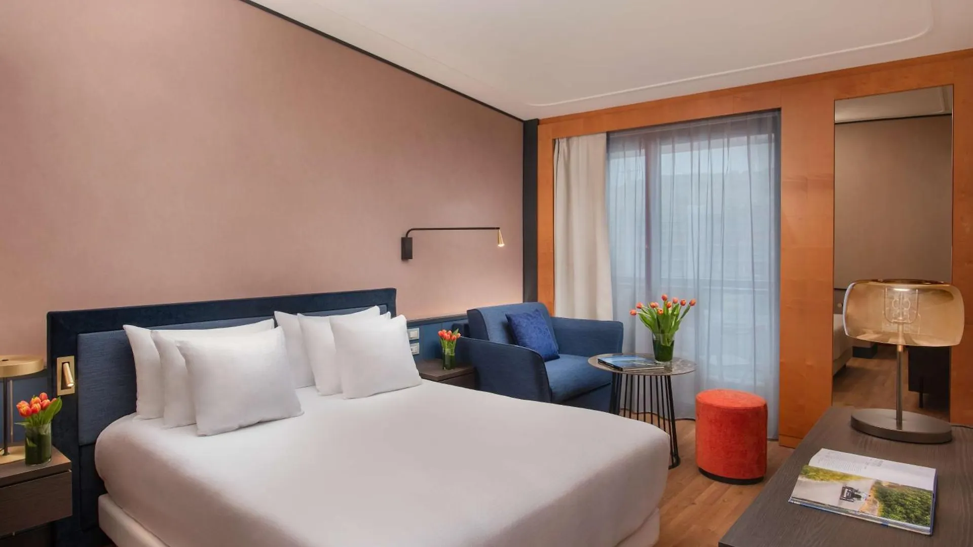 Nh Collection Genova Marina Hotel 4*,